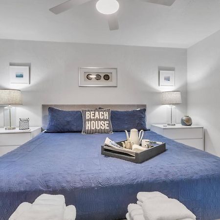 2Bed 1Bath Suite Minutes To Downtown, Beaches, Restaurants, Theaters And More Sarasota Exteriör bild