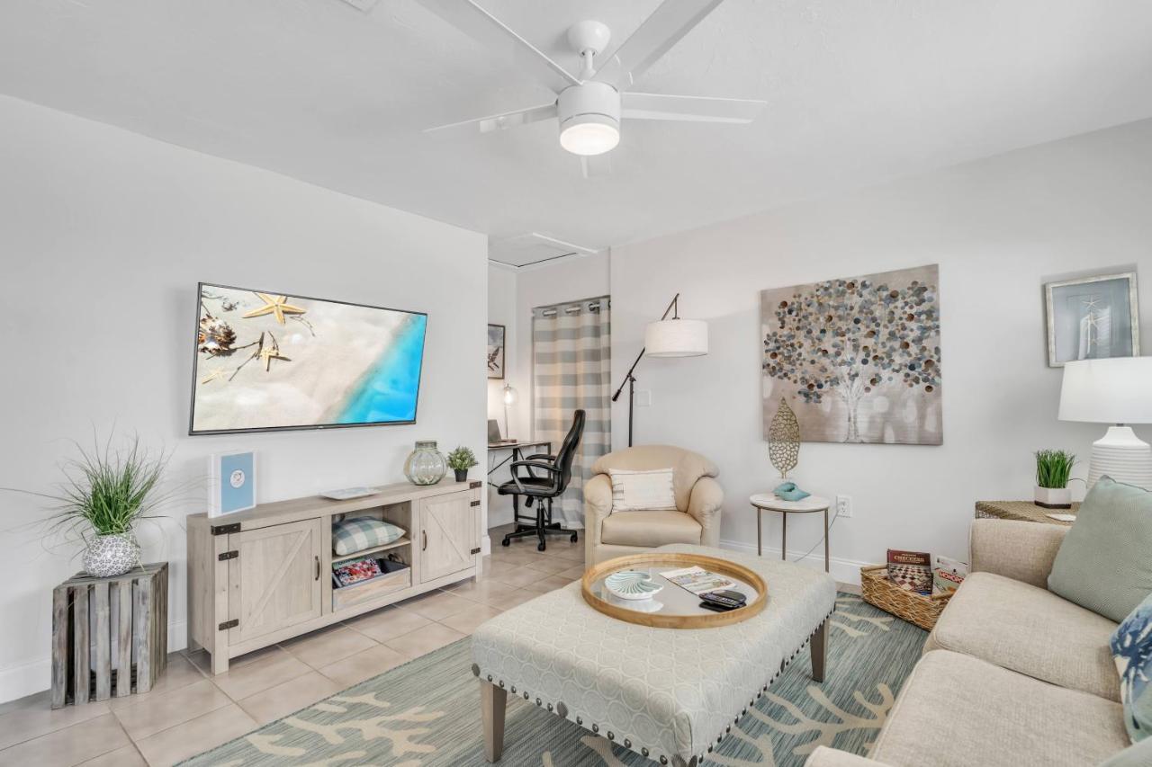 2Bed 1Bath Suite Minutes To Downtown, Beaches, Restaurants, Theaters And More Sarasota Exteriör bild