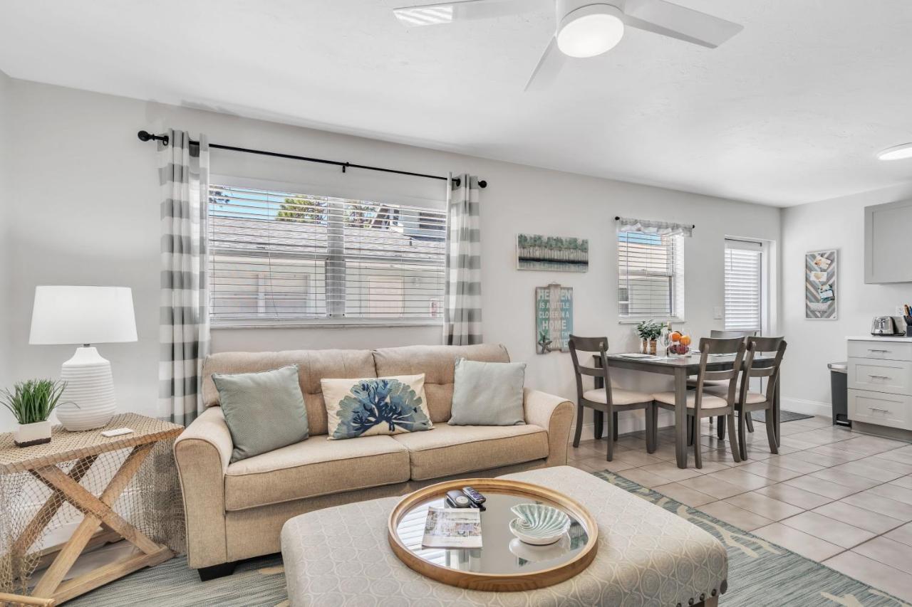 2Bed 1Bath Suite Minutes To Downtown, Beaches, Restaurants, Theaters And More Sarasota Exteriör bild