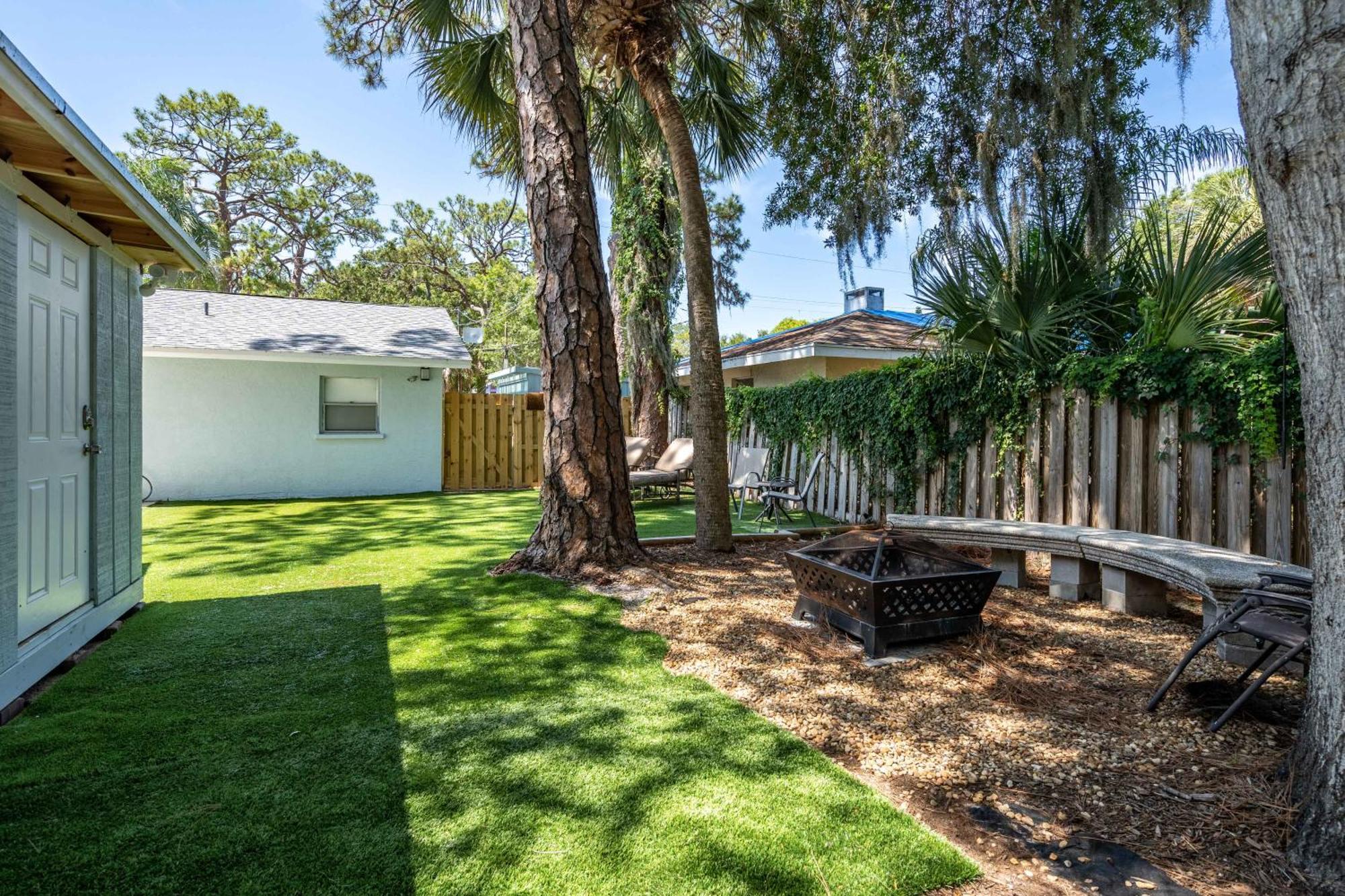 2Bed 1Bath Suite Minutes To Downtown, Beaches, Restaurants, Theaters And More Sarasota Exteriör bild